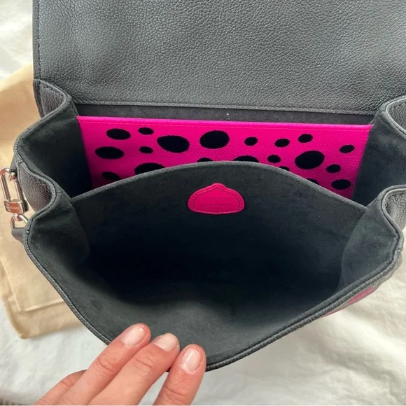 Louis VuittonxYayoi Kusama 2023 Monogram Embossed Dots Empreinte Pochette Métis - Picture 6 of 16